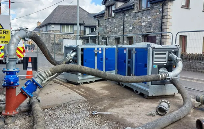 BA150KS-D285 pumping on a street